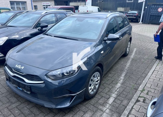 KIA CEED SWKIA CEED SW : image 1