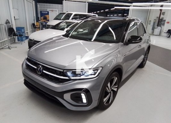 VOLKSWAGEN T-ROCVOLKSWAGEN T-ROC : image 1