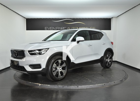 VOLVO XC40VOLVO XC40 : image 1
