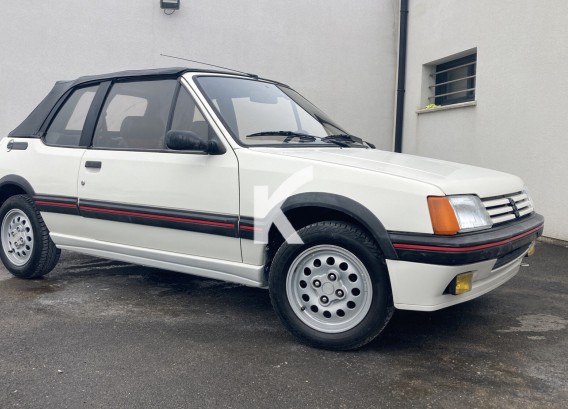 PEUGEOT 205 CABRIOLETPEUGEOT 205 CABRIOLET : image 1