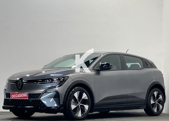 RENAULT MEGANE E-TECHRENAULT MEGANE E-TECH : image 1