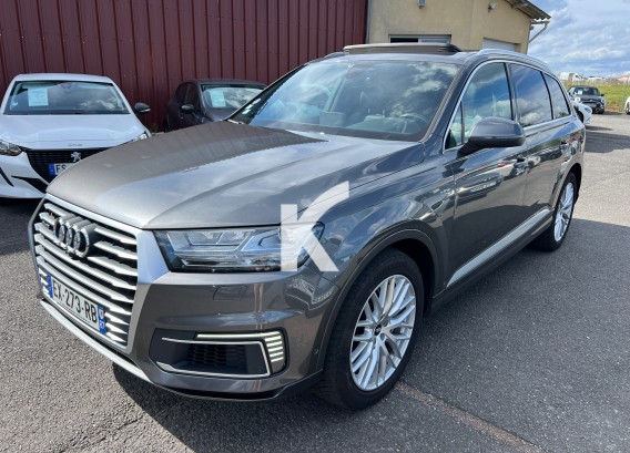 AUDI Q7AUDI Q7 : image 1