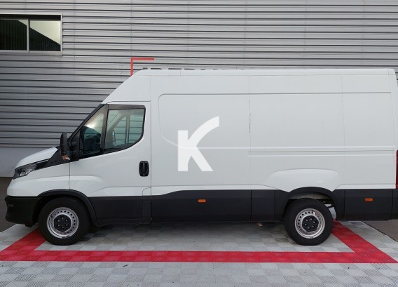 IVECO DAILY FOURGONIVECO DAILY FOURGON : image 1