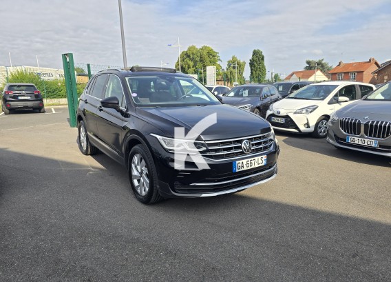 VOLKSWAGEN TIGUANVOLKSWAGEN TIGUAN : image 1