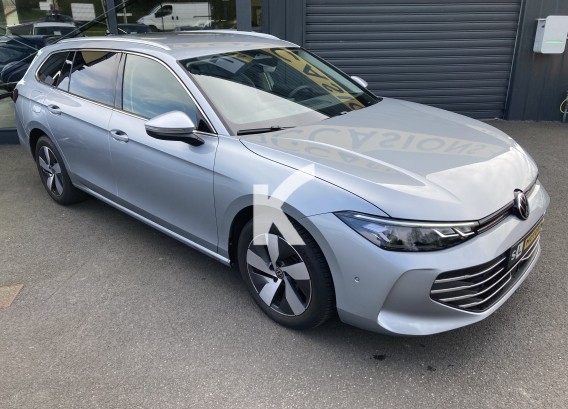 VOLKSWAGEN PASSATVOLKSWAGEN PASSAT : image 1