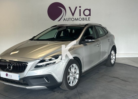 VOLVO V40 CROSS COUNTRYVOLVO V40 CROSS COUNTRY : image 1