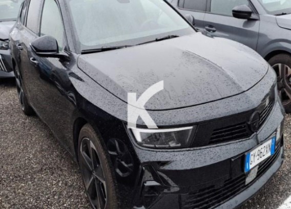 OPEL ASTRA SPORTS TOUREROPEL ASTRA SPORTS TOURER : image 1