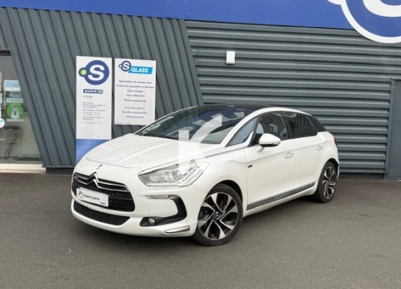 CITROEN DS5CITROEN DS5 : image 1
