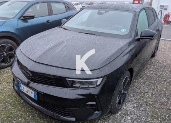 OPEL ASTRA SPORTS TOUREROPEL ASTRA SPORTS TOURER : image 1