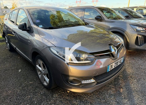 RENAULT MEGANE III BERLINERENAULT MEGANE III BERLINE : image 1