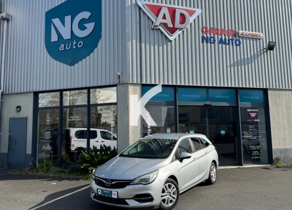 OPEL ASTRA SPORTS TOUREROPEL ASTRA SPORTS TOURER : image 1