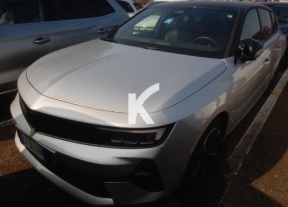 OPEL ASTRA SPORTS TOUREROPEL ASTRA SPORTS TOURER : image 1