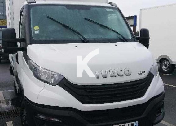 IVECO DAILY CHASSIS CABINEIVECO DAILY CHASSIS CABINE : image 1