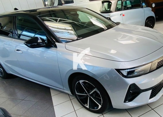 OPEL ASTRA SPORTS TOUREROPEL ASTRA SPORTS TOURER : image 1