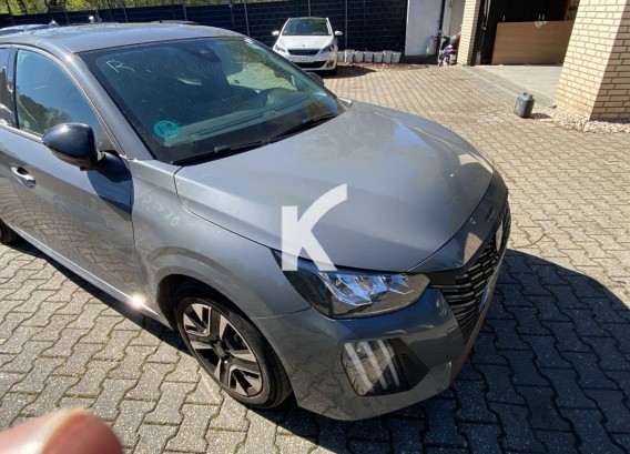 PEUGEOT 208PEUGEOT 208 : image 1