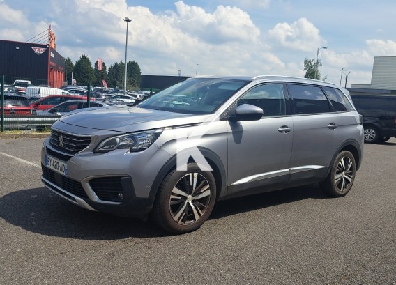 PEUGEOT 5008PEUGEOT 5008 : image 1