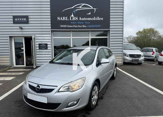 OPEL ASTRA SPORTS TOUREROPEL ASTRA SPORTS TOURER : image 1